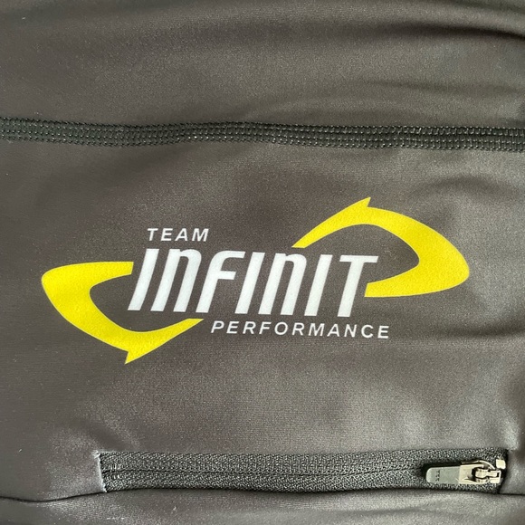 Women’s performance tight - size M - infinit performance - Picture 6 of 8